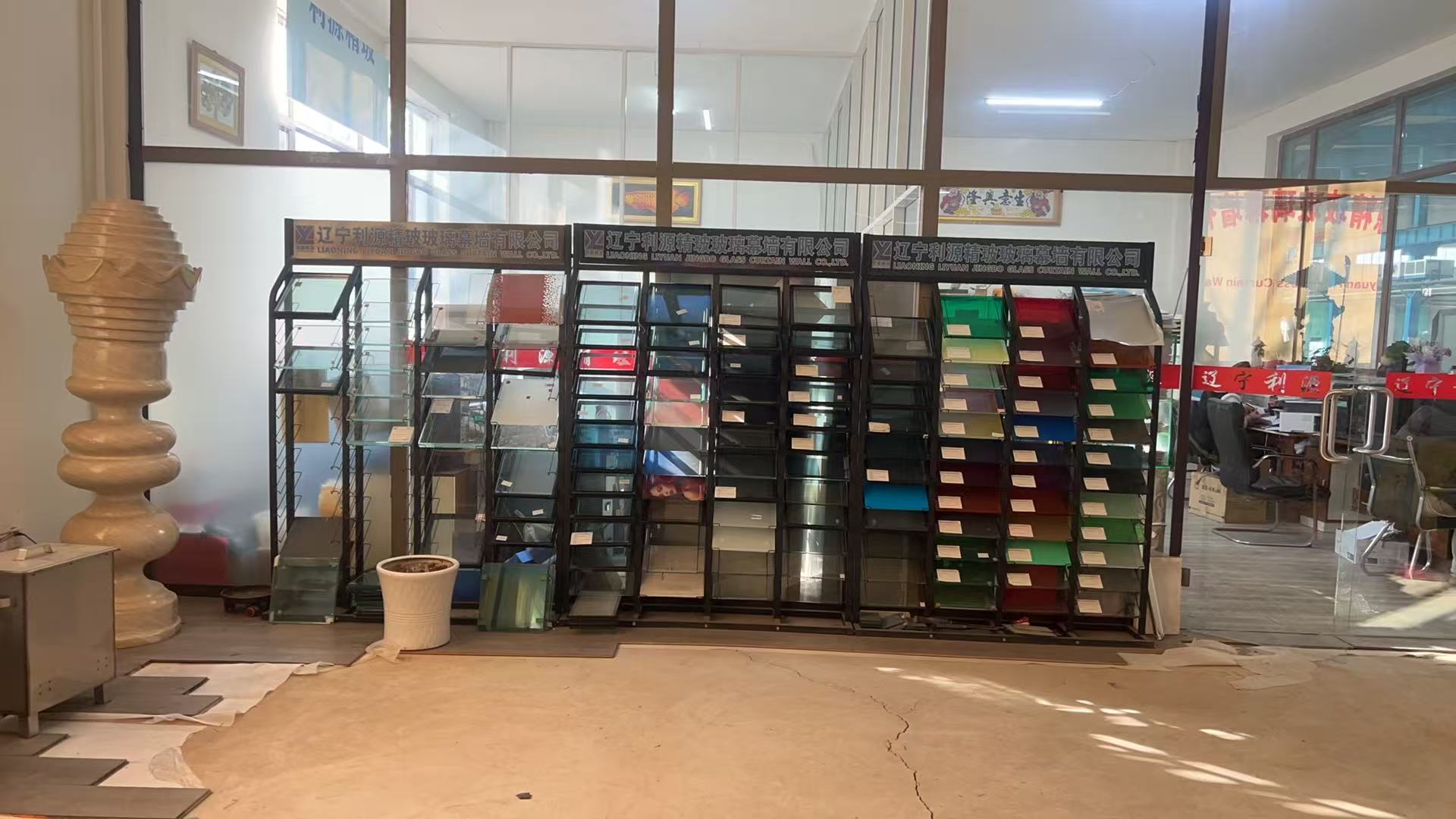 白山市工程玻璃批量采购彩轴玻璃 - 一站式服务